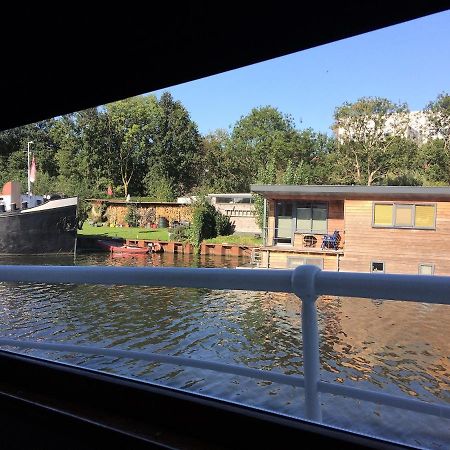 B&B Woonschip Robbedoes Amersfoort Kültér fotó