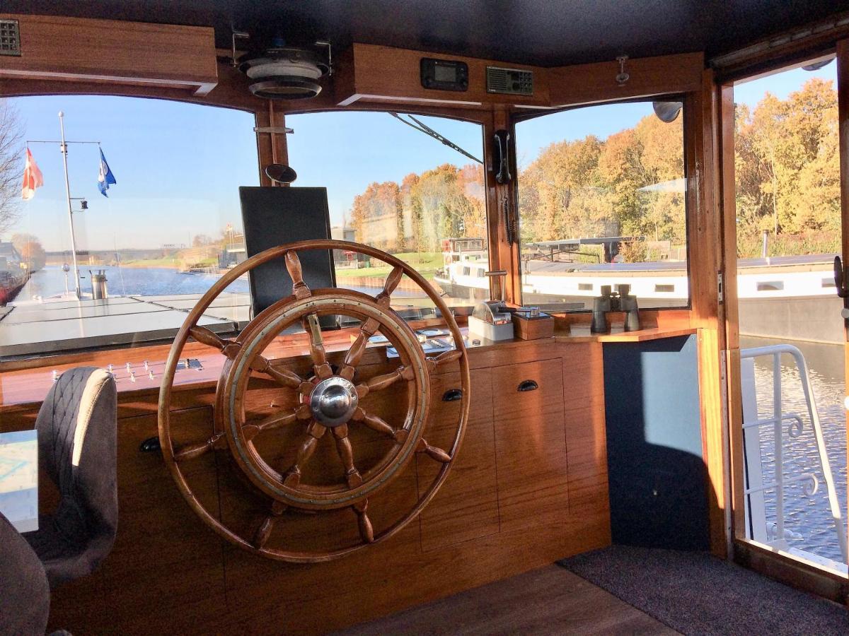 B&B Woonschip Robbedoes Amersfoort Kültér fotó