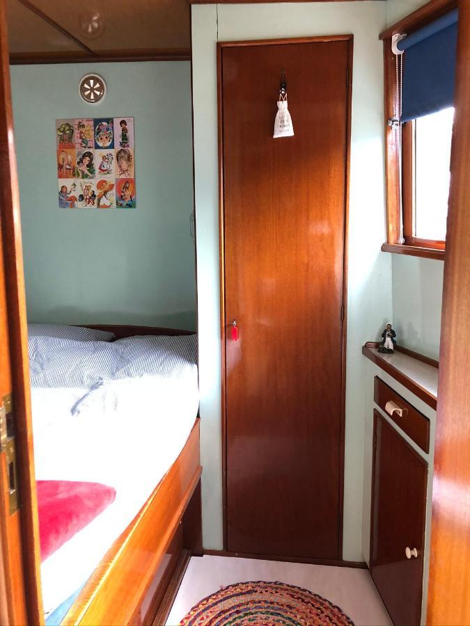 B&B Woonschip Robbedoes Amersfoort Kültér fotó