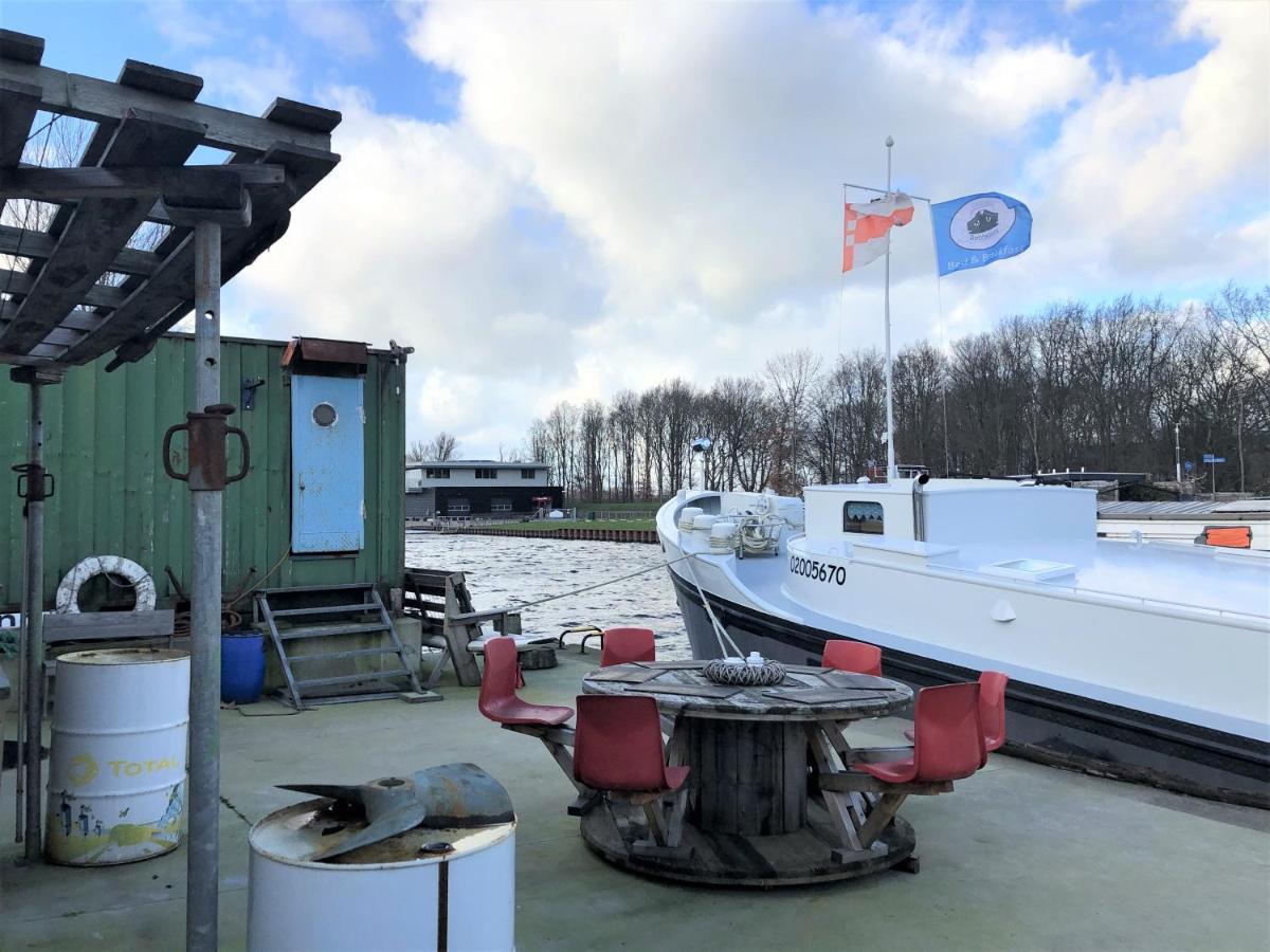 B&B Woonschip Robbedoes Amersfoort Kültér fotó