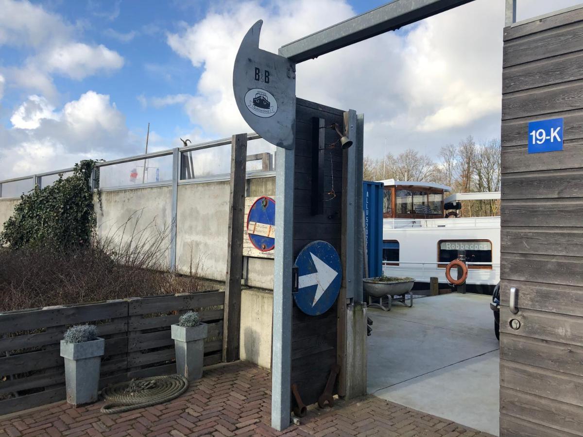 B&B Woonschip Robbedoes Amersfoort Kültér fotó