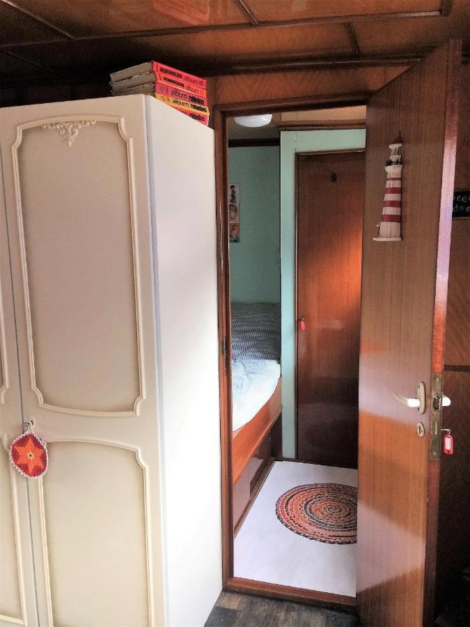 B&B Woonschip Robbedoes Amersfoort Kültér fotó